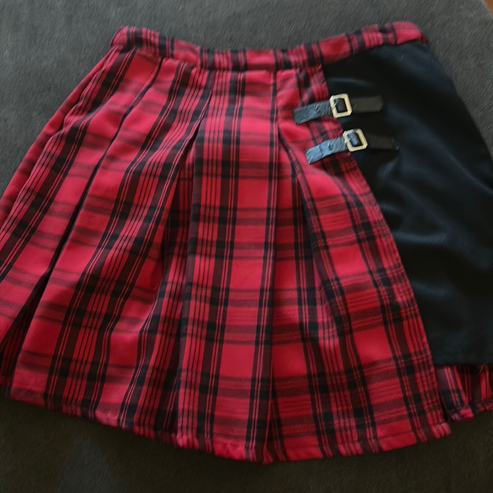 Hot Topic red plaid and black with double buckle skirt.